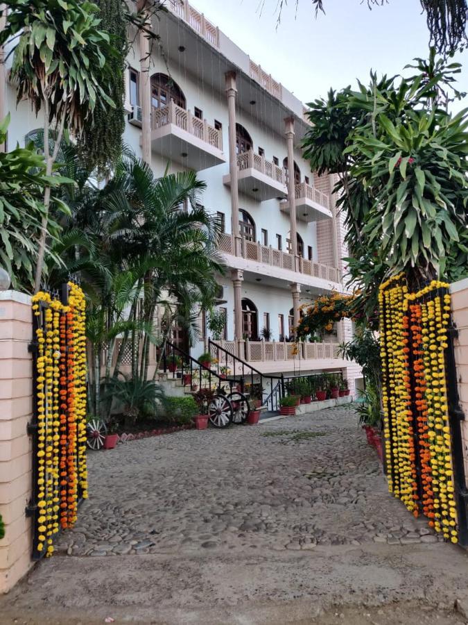 Hotel Fort View Tikamgarh Экстерьер фото
