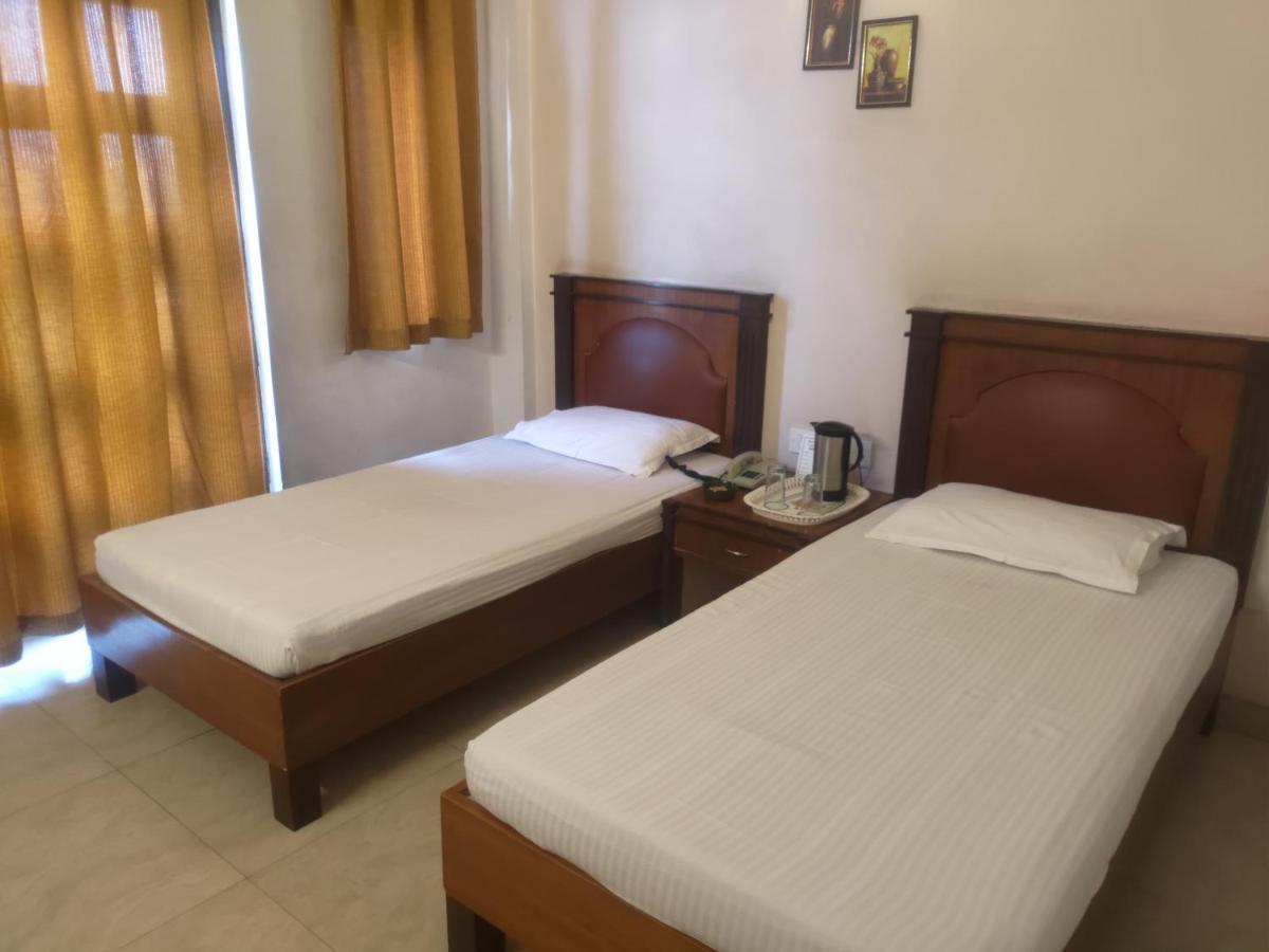 Hotel Fort View Tikamgarh Экстерьер фото